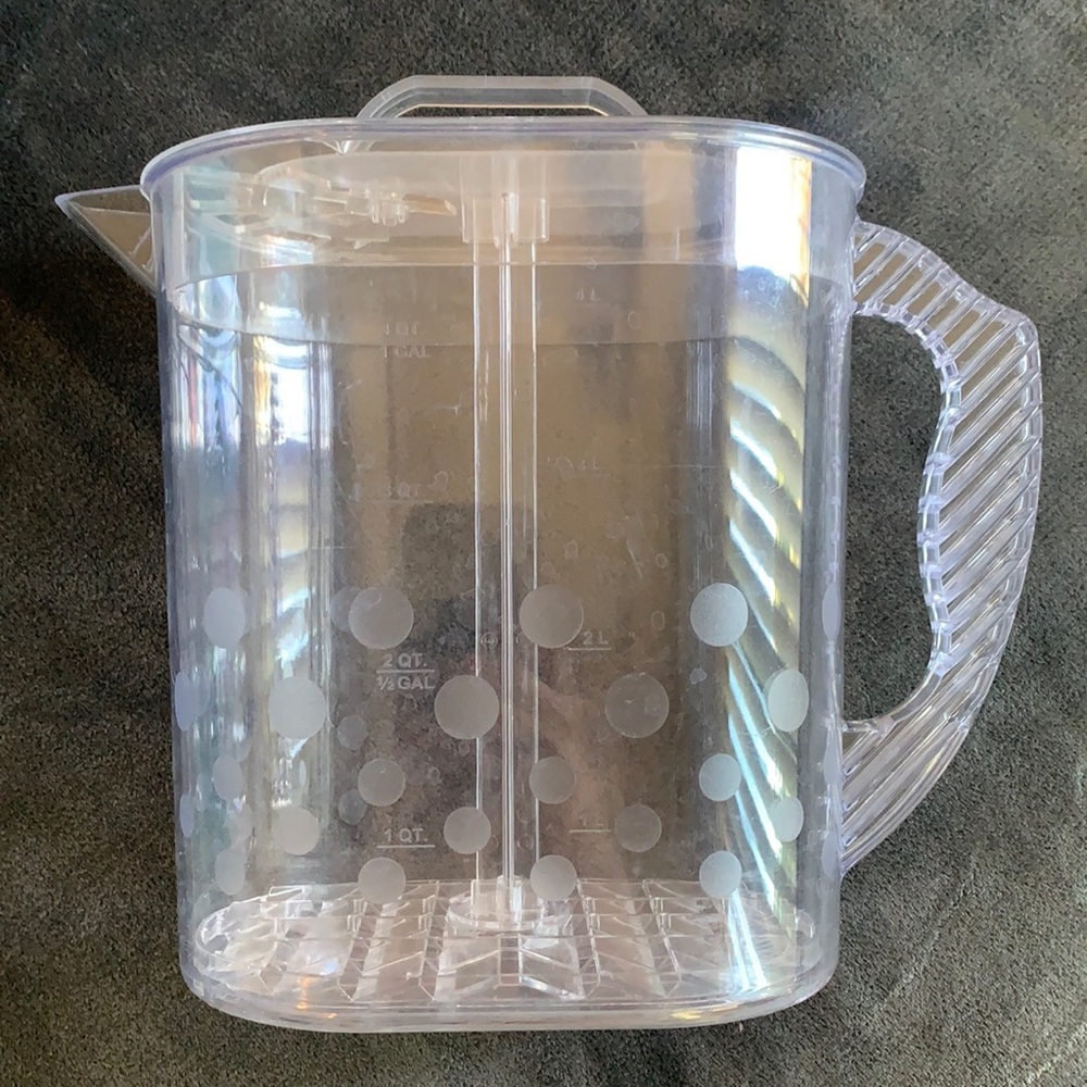 Pampered Chef pitcher